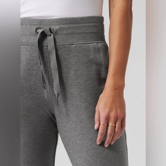Athleta Grey Drawstring Waistband Balance Jogger - Picture 5 of 9